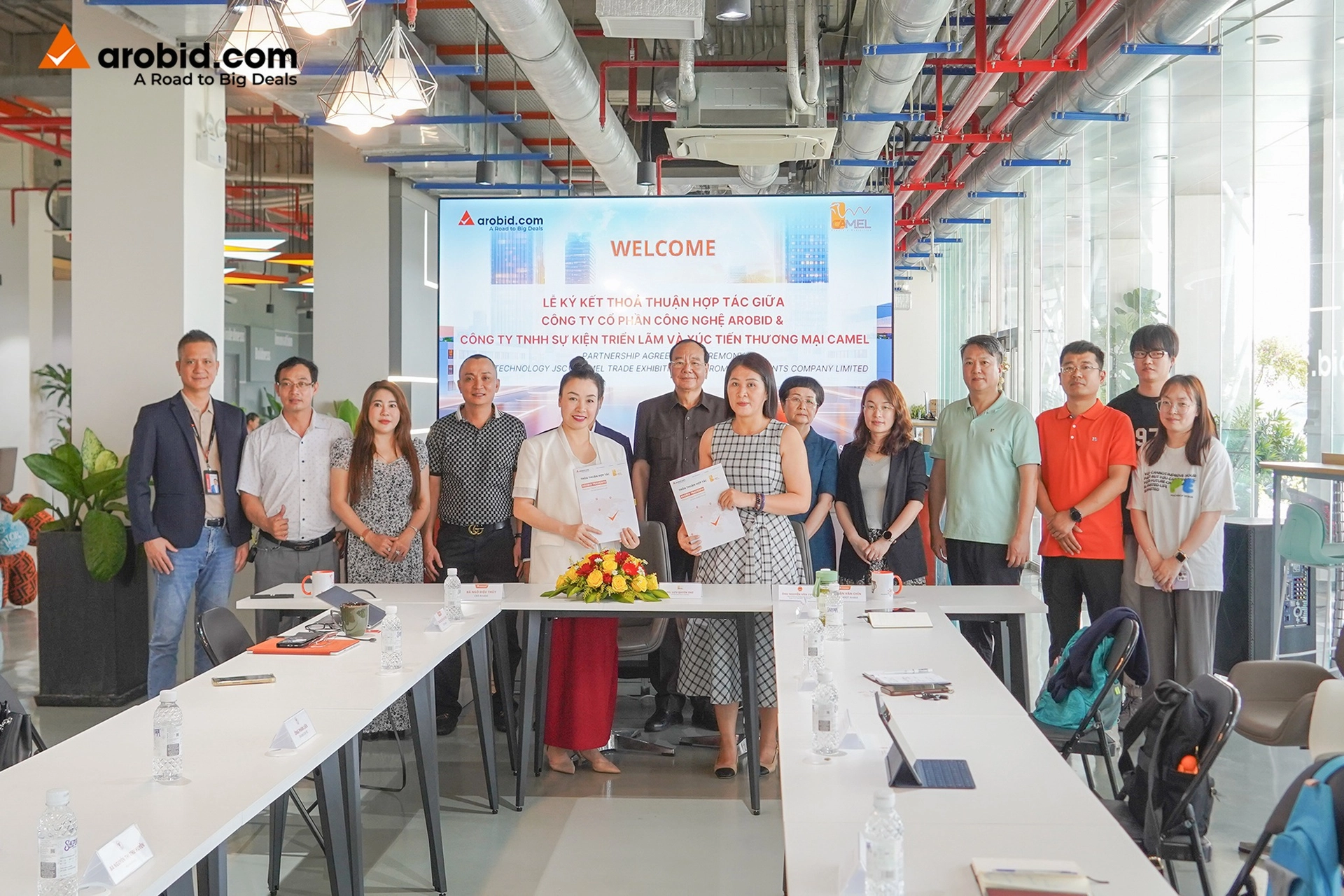 Arobid và Camel ký kết Hợp tác chiến lược. Ảnh: Arobid